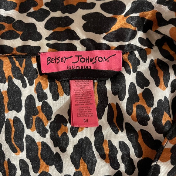 SOLD - Picture 6 of 7